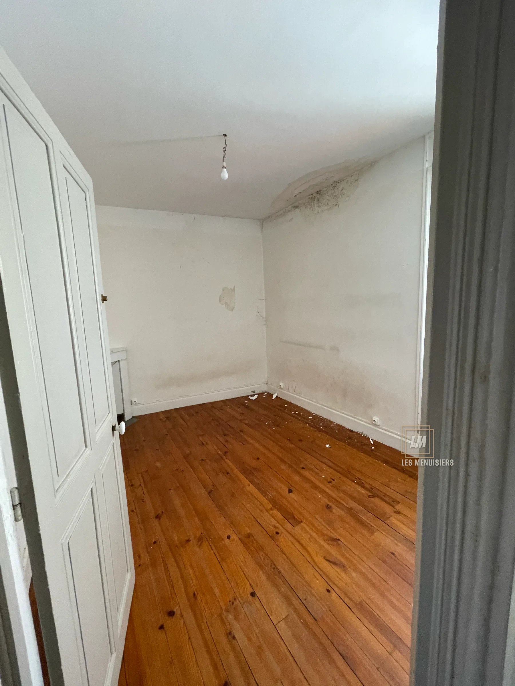 Pièce avant rénovation des surfaces