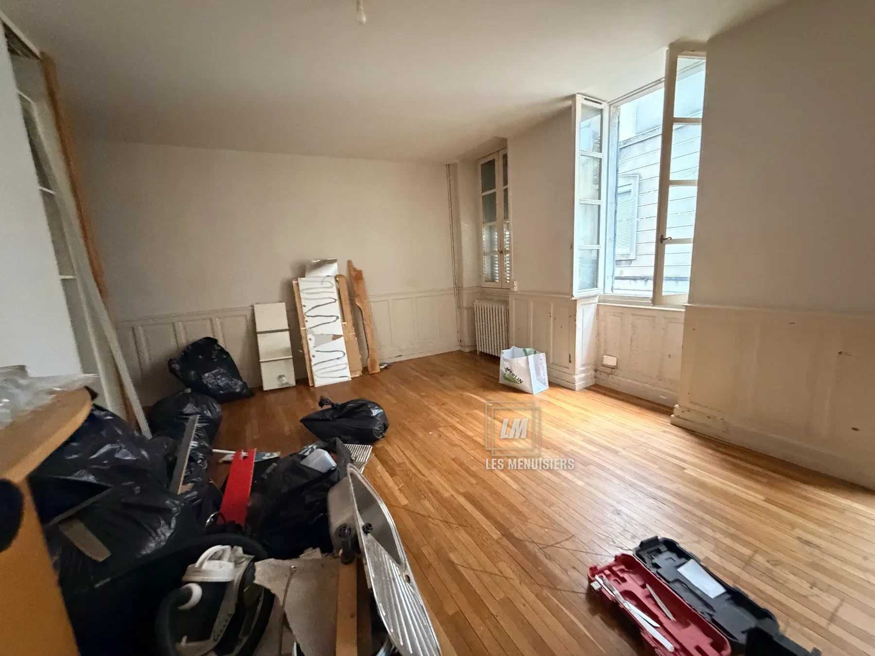 Mur avant travaux de rénovation