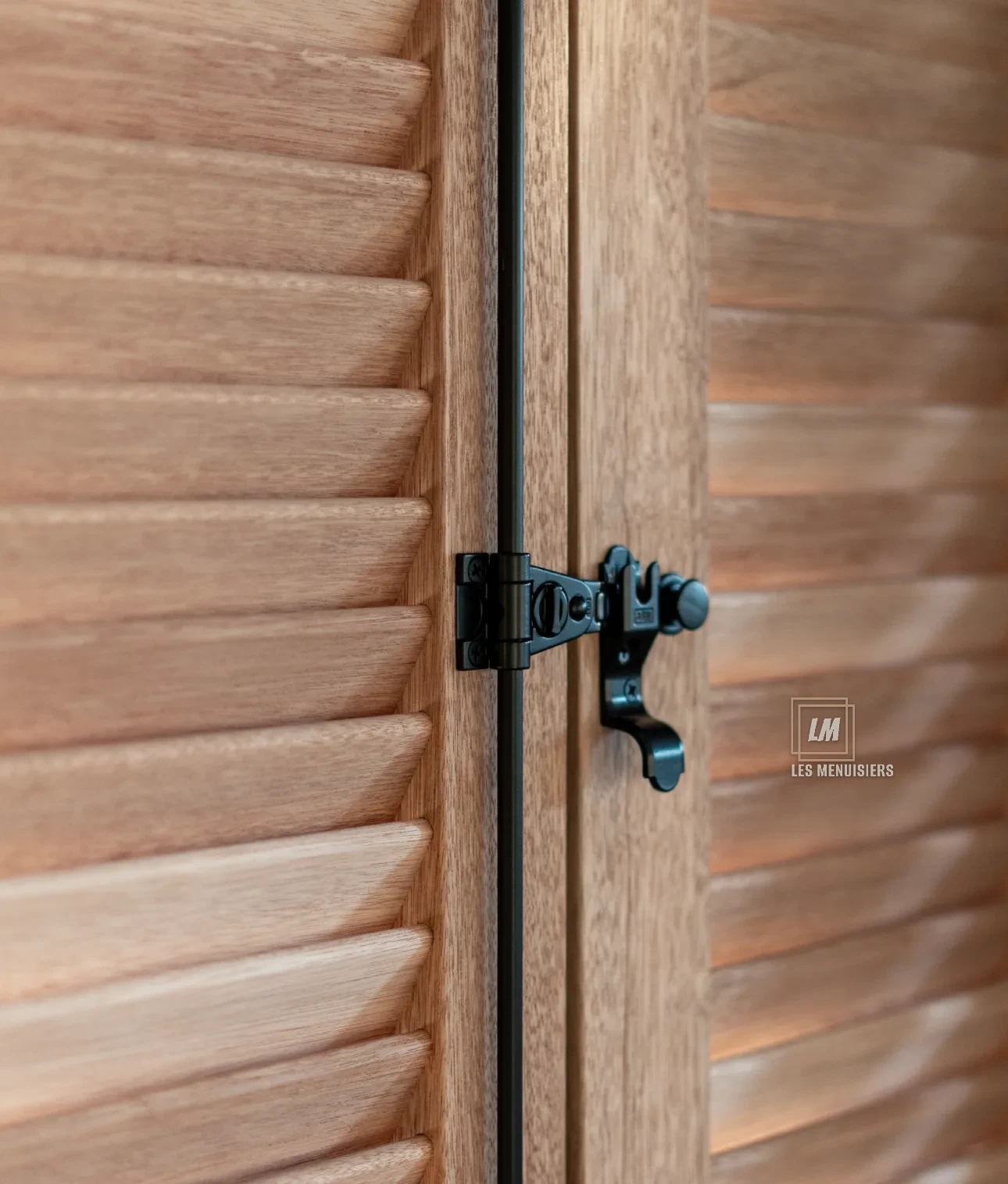 Volets battants en bois